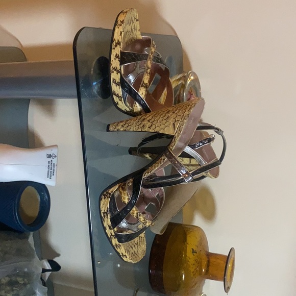 Miu Miu snakeskin heels - Picture 5 of 7